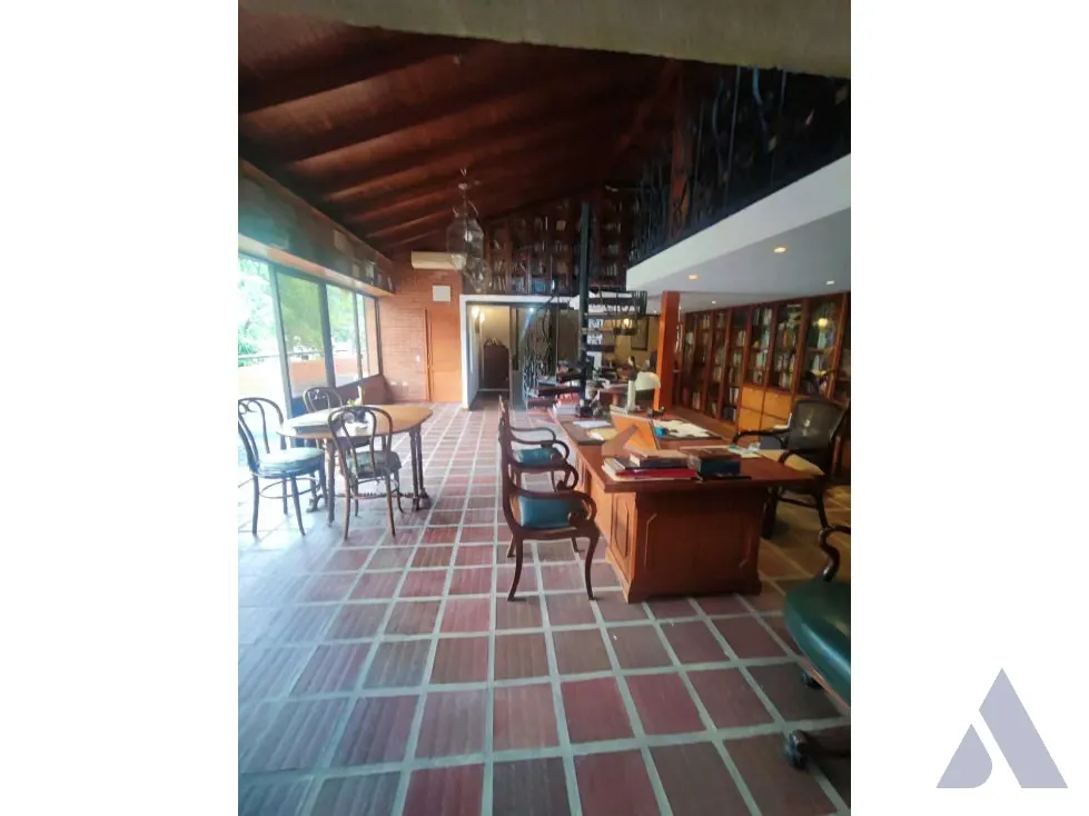 Se vende PH duplex 330m2 Los Palos Grandes 8382 - 21