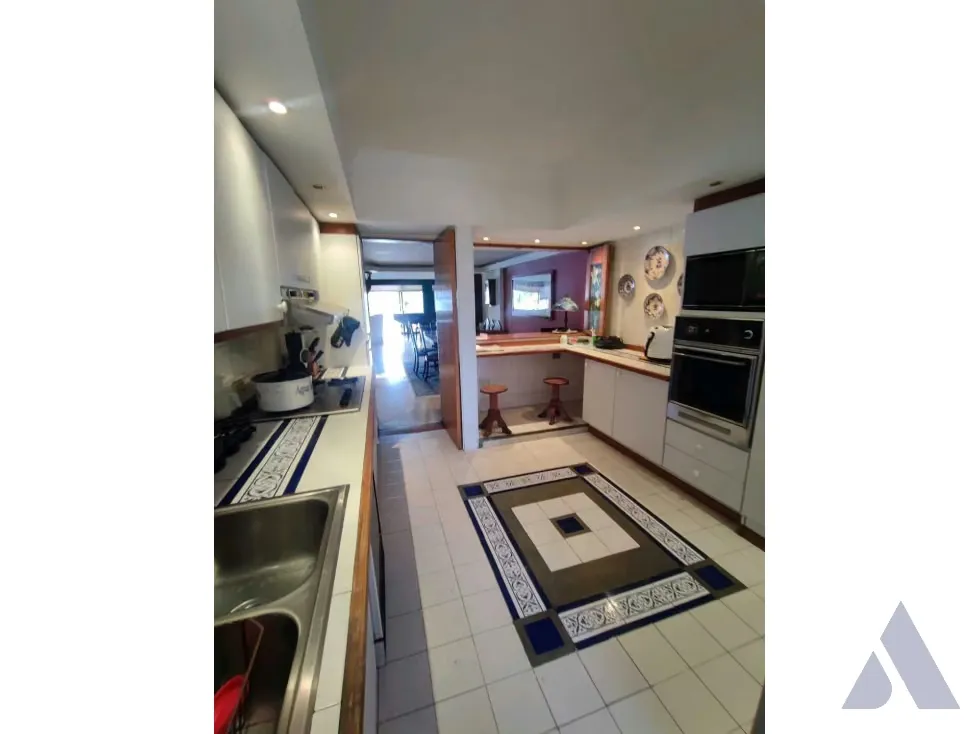 Se vende PH duplex 330m2 Los Palos Grandes 8382 - 25