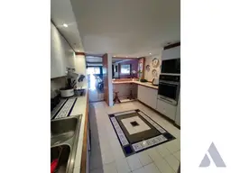 View 25