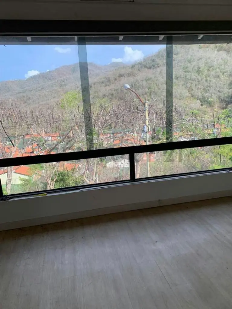 Venta de Hermoso Town House Triple en La Urbanización las Terrazas - 6