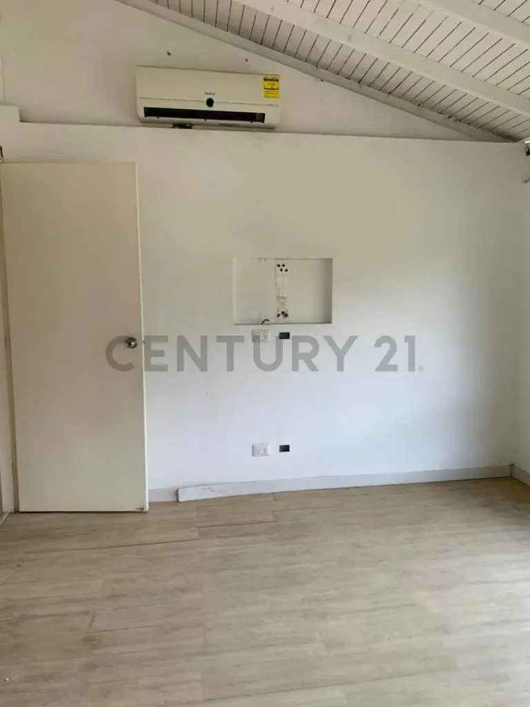 Venta de Hermoso Town House Triple en La Urbanización las Terrazas - 7