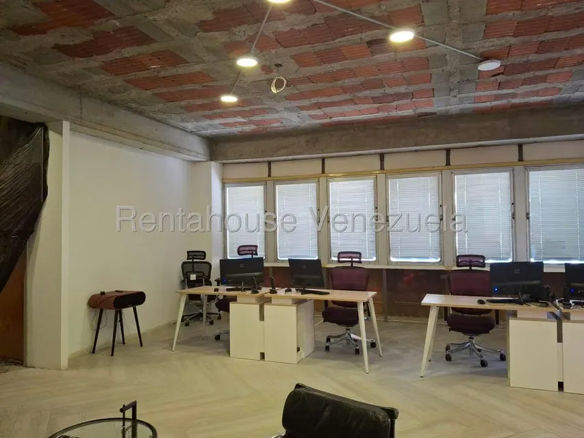 Oficina en Venta en El Rosal, Distrito Metropolitano - 15