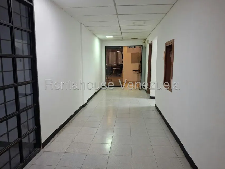 Oficina en Venta en El Rosal, Distrito Metropolitano - 26