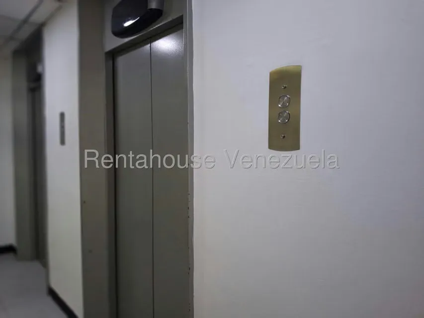 Oficina en Venta en El Rosal, Distrito Metropolitano - 27