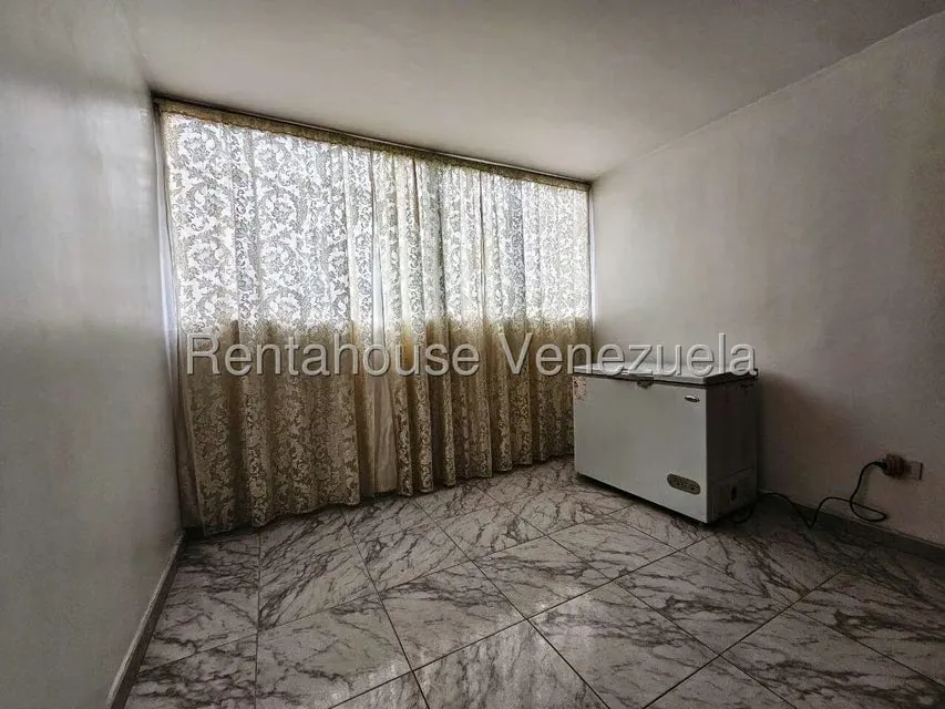 Apartamento (1 Nivel) en Alquiler en Campo Alegre, Aragua - 18