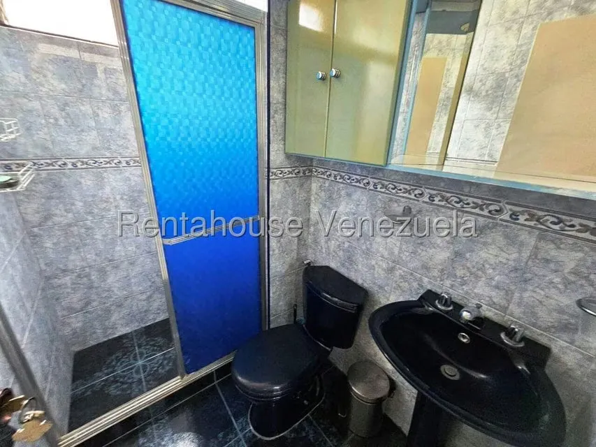 Apartamento (1 Nivel) en Alquiler en Campo Alegre, Aragua - 21