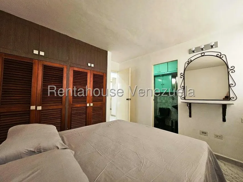 Apartamento (1 Nivel) en Alquiler en Campo Alegre, Aragua - 22