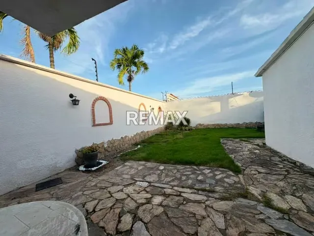 Casa en venta Zona Cabudare urb el recreo. - 11