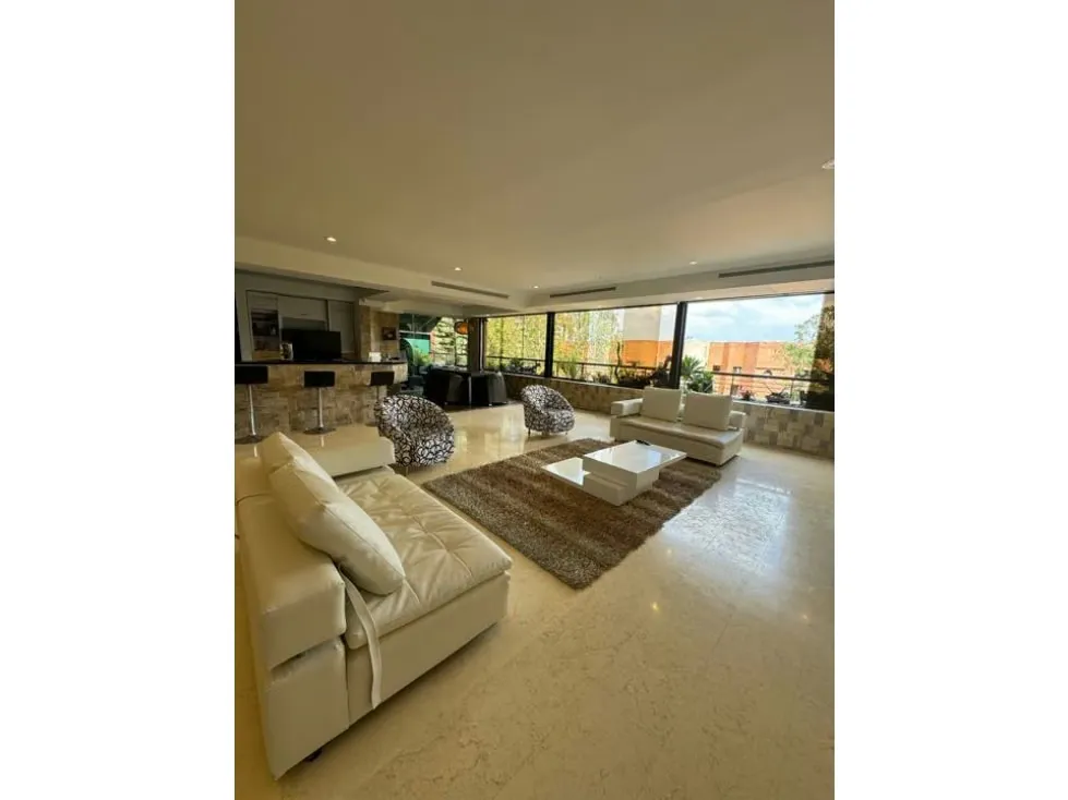 Apartamento PB de 503m2 en venta en la Tahona - 2
