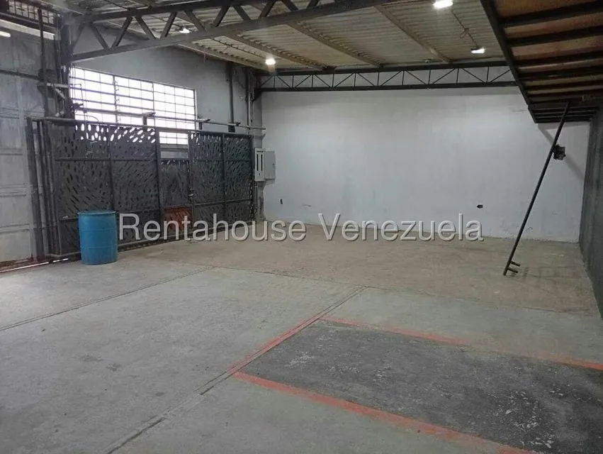 Galpon - Deposito en Venta en Petare, Distrito Metropolitano - 2