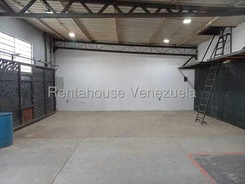 Galpon - Deposito en Venta en Petare, Distrito Metropolitano - 3