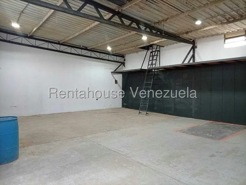 Galpon - Deposito en Venta en Petare, Distrito Metropolitano - 4