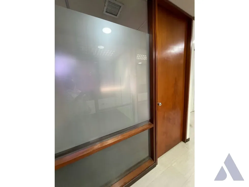 Se vende/alquila oficina 206m2 El Rosal 1398 - 8