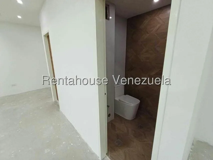 Local Comercial en Alquiler en Zona Este, Lara - 14