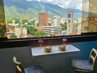 Apartamento en Venta, ubicado en La Florida, Avenida Andres Bello - 5