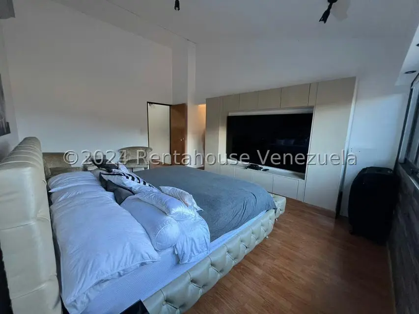 Apartamento (Multiples Niveles) en Venta en La Tahona, Distrito Metropolitano - 29