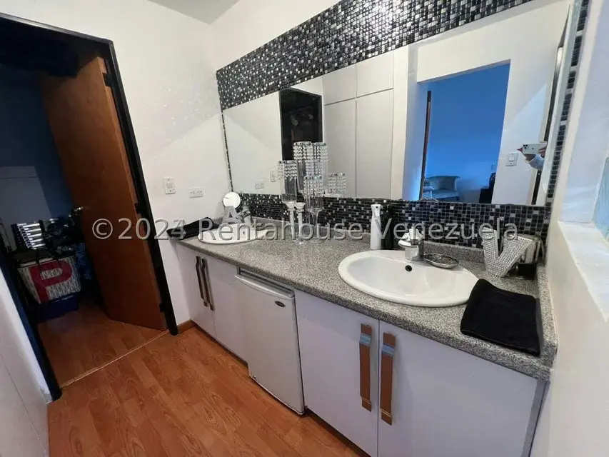 Apartamento (Multiples Niveles) en Venta en La Tahona, Distrito Metropolitano - 31