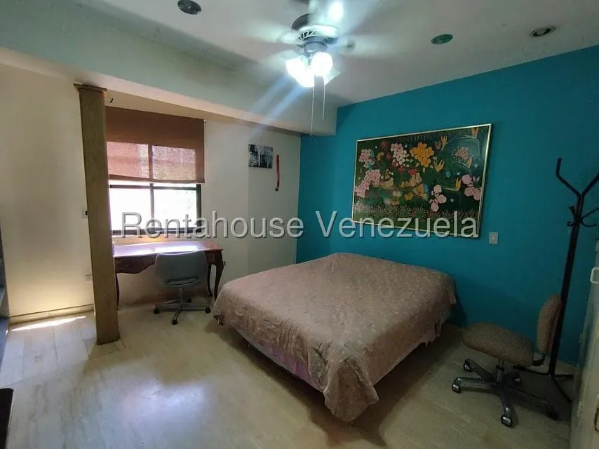 Apartamento (1 Nivel) en Venta en La Florida, Distrito Metropolitano - 17