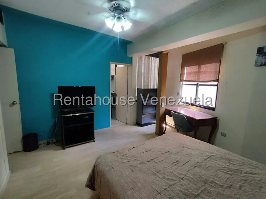 Apartamento (1 Nivel) en Venta en La Florida, Distrito Metropolitano - 18
