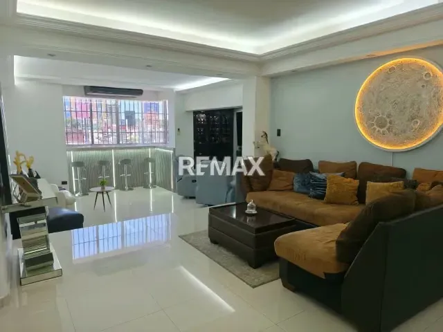 APARTAMENTO AMOBLADO Y ACTUALIZADO EN AV DELICIAS - 15