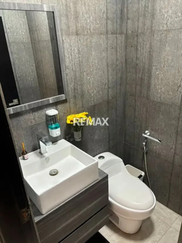 APARTAMENTO AMOBLADO Y ACTUALIZADO EN AV DELICIAS - 6