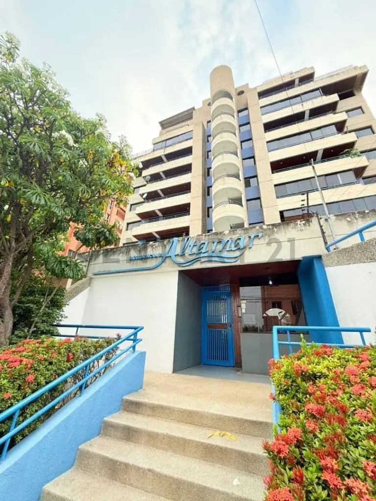 apartamento vacacional en residencias Altamar, calle arismendi