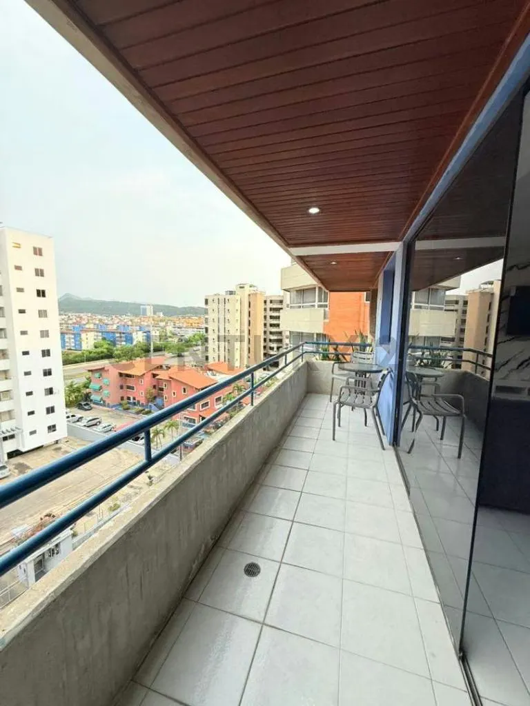 apartamento vacacional en residencias Altamar, calle arismendi - 15
