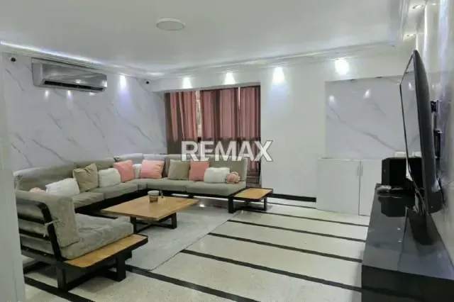 Venta de Apartamento en Sabana Grande - 2