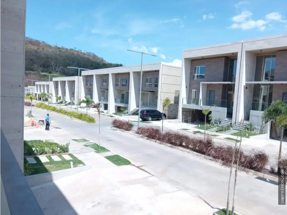 Townhouse en Terrazas de Country con Plan de Financiamiento C- 601381 - 2