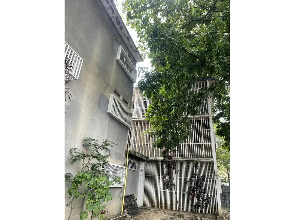 Edificio en venta en Urb. El Bosque - 6