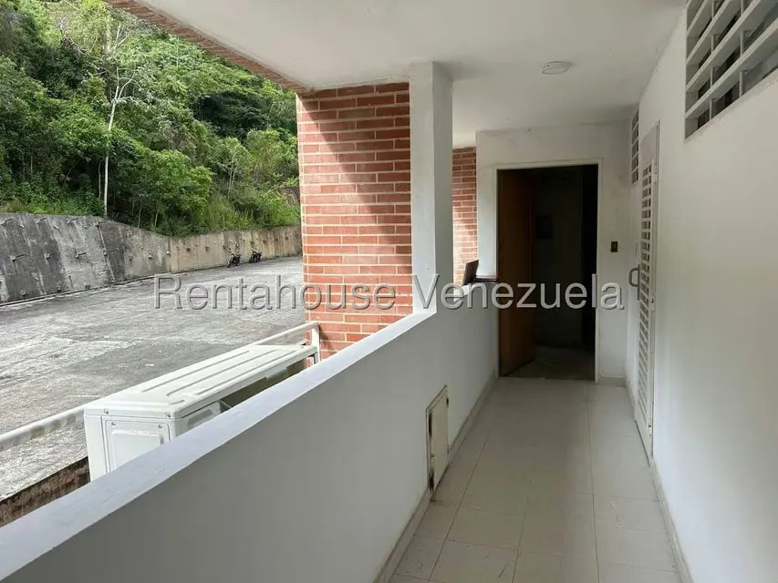 Apartamento (1 Nivel) en Venta en Los Naranjos del Cafetal, Distrito Metropolitano - 4