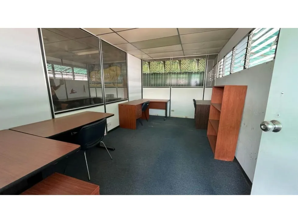 Galpon Industrial Comercial en Guaicay. Baruta - Caracas - 30