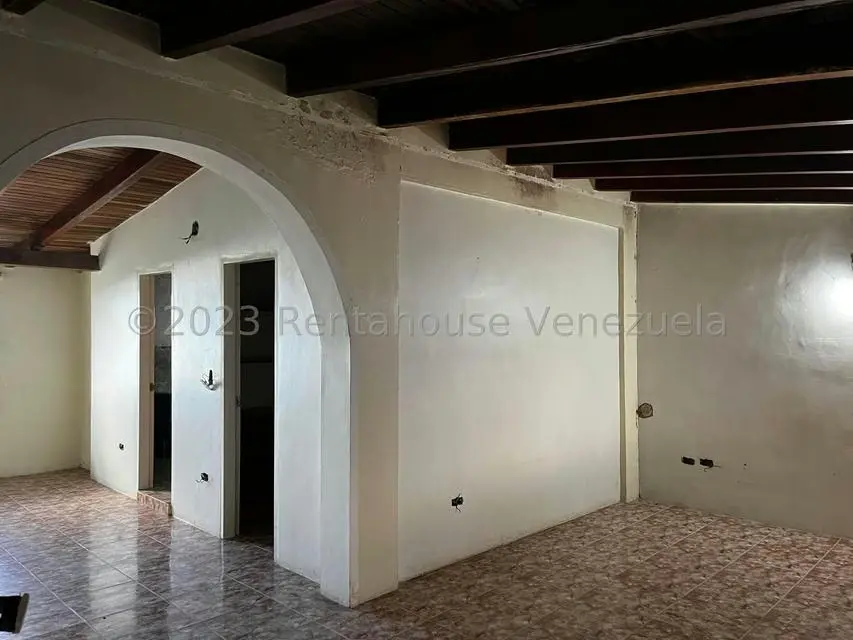 Casa (Duplex) en Venta en El Junquito, Distrito Metropolitano - 33