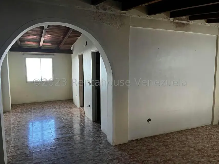 Casa (Duplex) en Venta en El Junquito, Distrito Metropolitano - 34