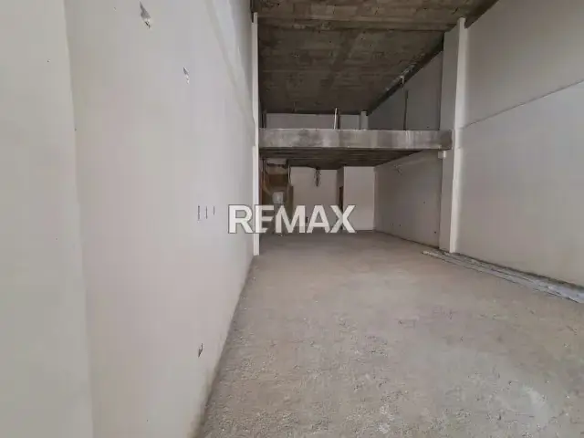 LOCAL COMERCIAL EN VENTA 135 m2 OBRA BLANCA, C.C. TIPURO CENTER, MATURIN -MONAGAS