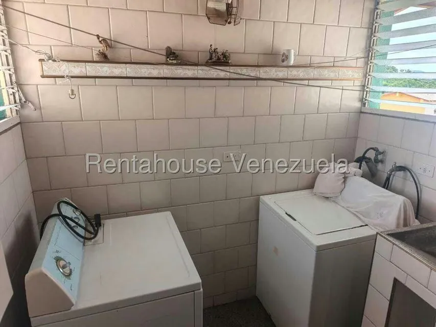Apartamento (Multiples Niveles) en Venta en Patarata, Lara - 25