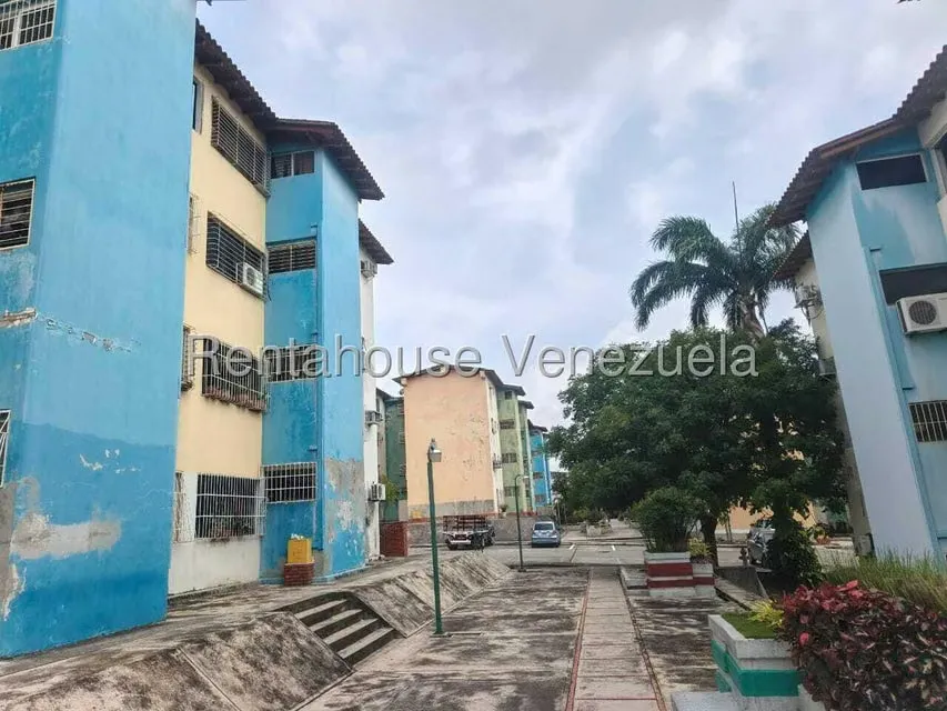 Apartamento (Multiples Niveles) en Venta en Patarata, Lara - 4