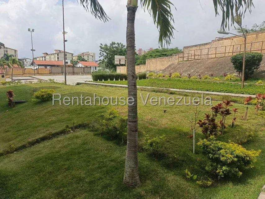 Apartamento (Multiples Niveles) en Venta en Patarata, Lara - 9