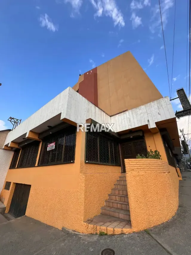 AMPLIO LOCAL COMERCIAL - 2