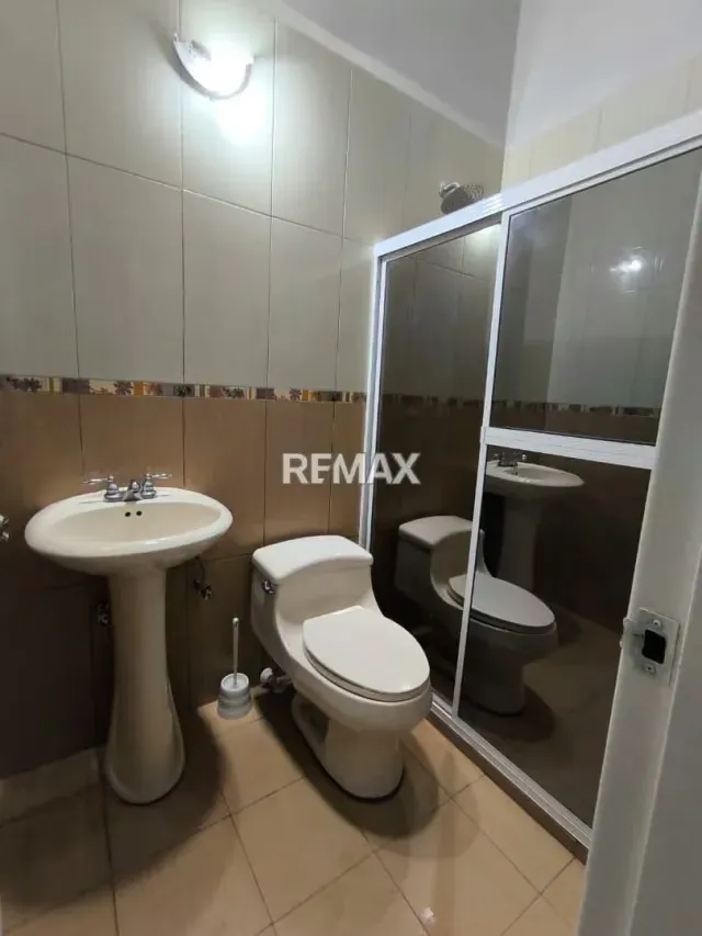 Se Vende Casa en Urbanización Valle de Luna, Sector Tipuro - 6