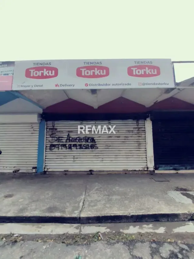 Vendo Local Comercial en C.C. Comercial Industrial del Este - 7