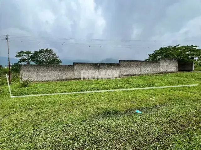 Terreno. Venta. San Juan Colon