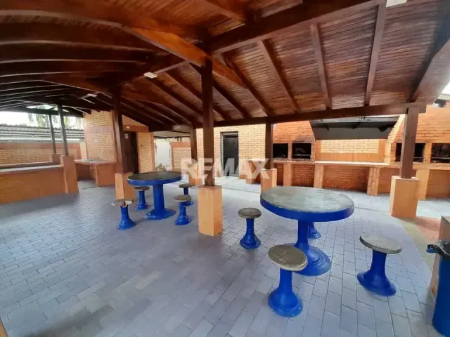 EN VENTA AMPLIO Y COMODO APARTAMENTO EN EL CONJUNTO EN LA AVENIDA SILVA DE TUCACAS - 17