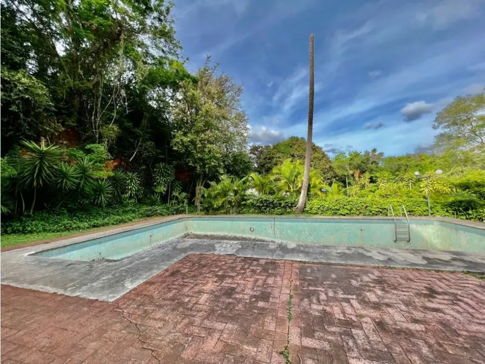 Se vende casa 1000m2 5h+s+2anexo/9b/10p Los Campitos - 18