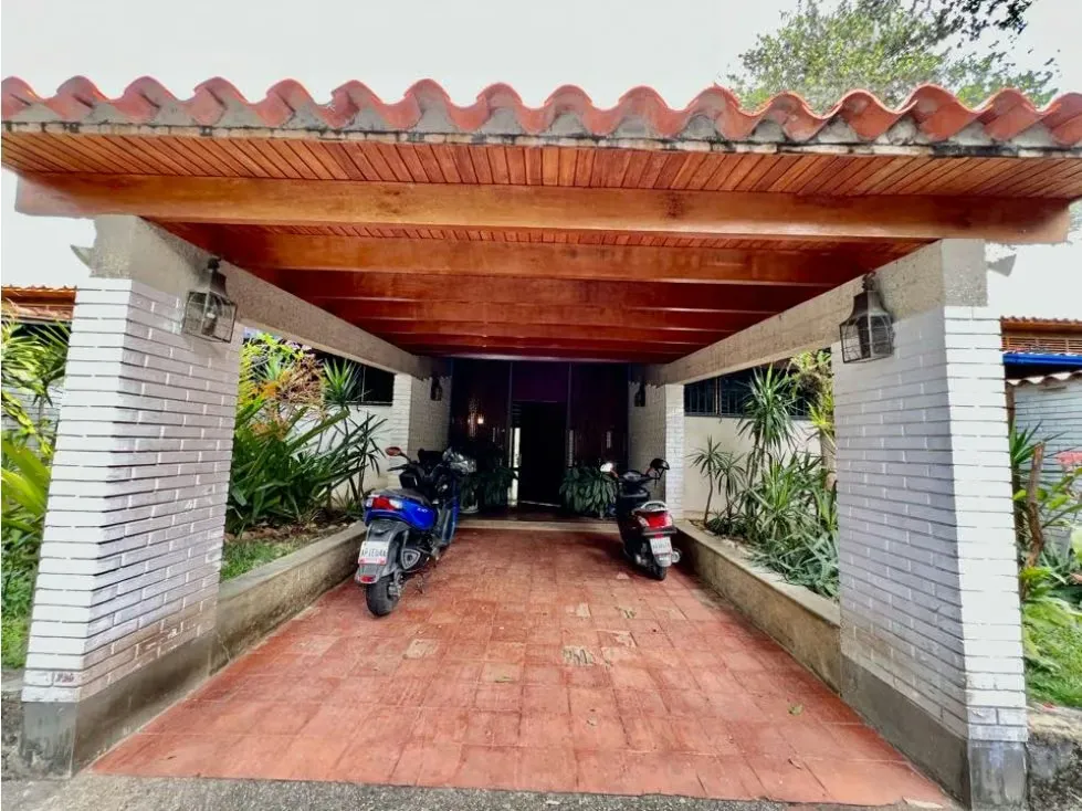 Se vende casa 1000m2 5h+s+2anexo/9b/10p Los Campitos - 6