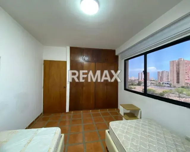 ¡TU NUEVO HOGAR EN PORLAMAR! EN VENTA APARTAMENTO EN RES. ADRIANA: 97M² DE CONFORT, SEGURIDAD Y UBICACIÓN ESTRATÉGICA. IDEAL PARA TU FAMILIA. ¡AGENDA TU VISITA HOY MISMO! - 16