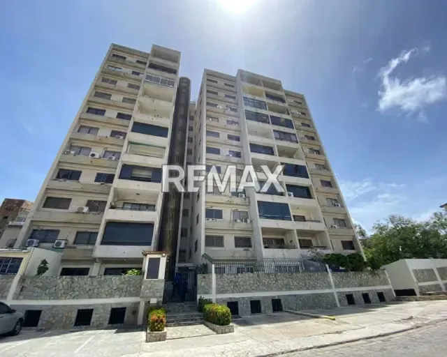 ¡TU NUEVO HOGAR EN PORLAMAR! EN VENTA APARTAMENTO EN RES. ADRIANA: 97M² DE CONFORT, SEGURIDAD Y UBICACIÓN ESTRATÉGICA. IDEAL PARA TU FAMILIA. ¡AGENDA TU VISITA HOY MISMO! - 20