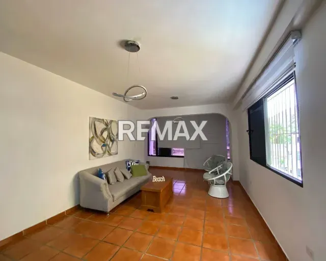 ¡TU NUEVO HOGAR EN PORLAMAR! EN VENTA APARTAMENTO EN RES. ADRIANA: 97M² DE CONFORT, SEGURIDAD Y UBICACIÓN ESTRATÉGICA. IDEAL PARA TU FAMILIA. ¡AGENDA TU VISITA HOY MISMO! - 10