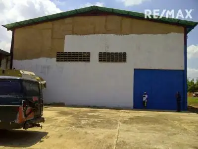 Galpón en Venta Zona Industrial sur