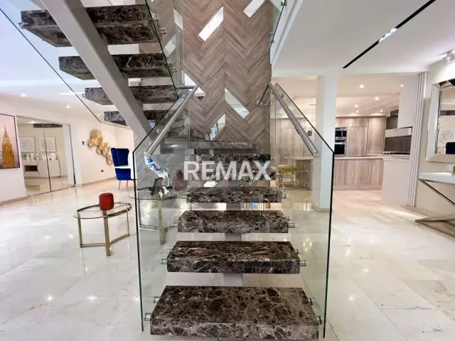 Town House Actualizado y Amoblado en venta en Villa Punta de Palma, Avenida Milagro Norte- Maracaibo - 13